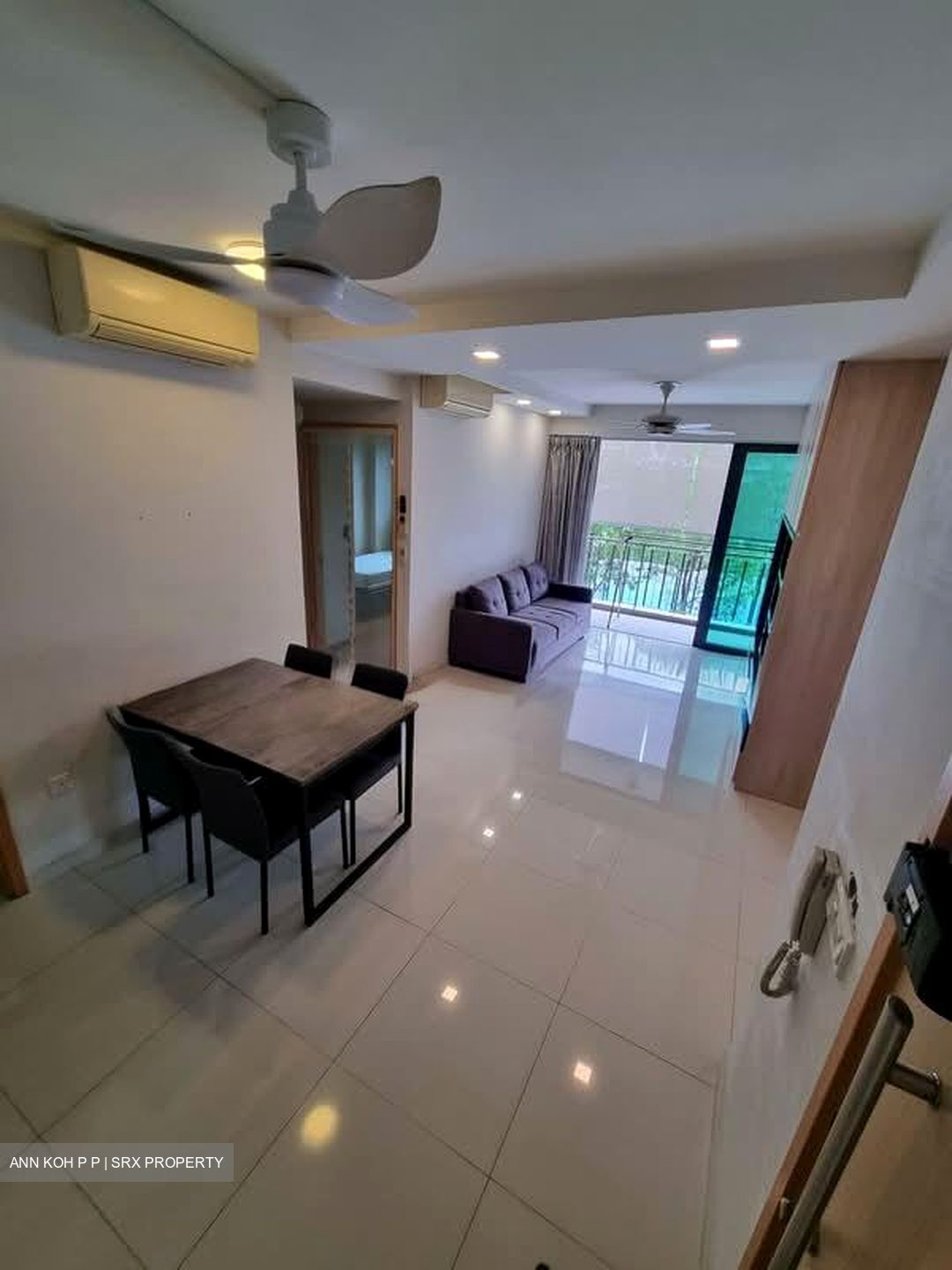 Esparina Residences (D19), Condominium #576139301